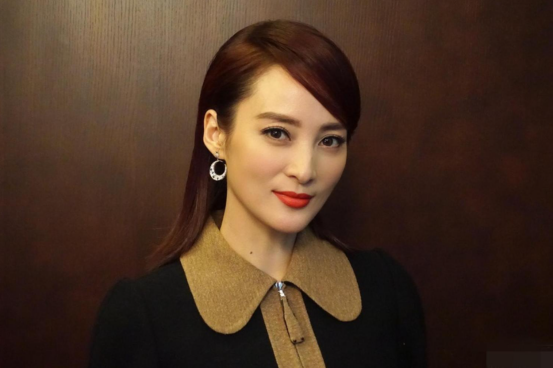 蒋勤勤|“古装第一美人”蒋勤勤：入学当天轰动北电，琼瑶亲自为她取艺名