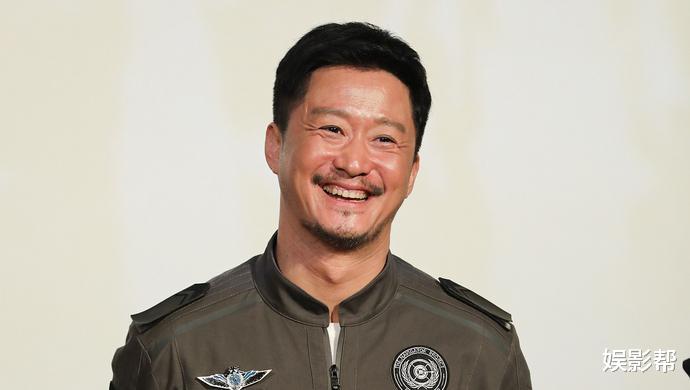 吴京|被吴京捧红后，却反咬一口的“白眼狼”，终于迎来了他的报应
