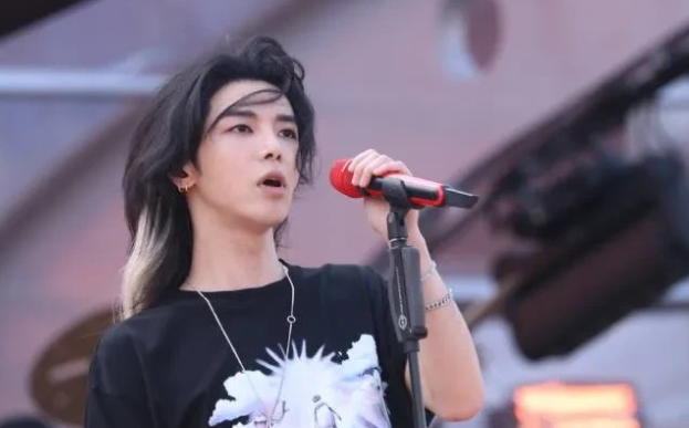 王杰|华晨宇到底会不会唱歌？王杰曾给出答案，还一下子说到了网友心坎上