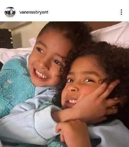 瓦妮莎|单身快2年,身材力压卡戴珊,39岁韵味十足,瓦妮莎已成香饽饽