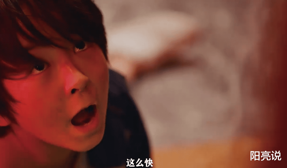 白敬亭|护士装秒变夜场女!徐冬冬这部网大,海报与剧情不符!