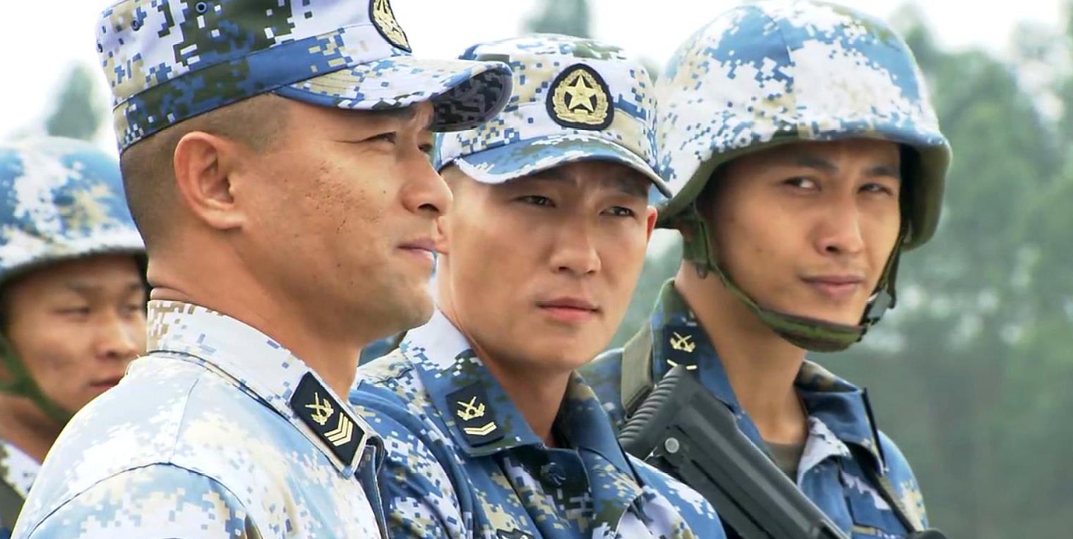 向羽|《火蓝刀锋》一代战神向羽的结局，是悲凉，还是完美？