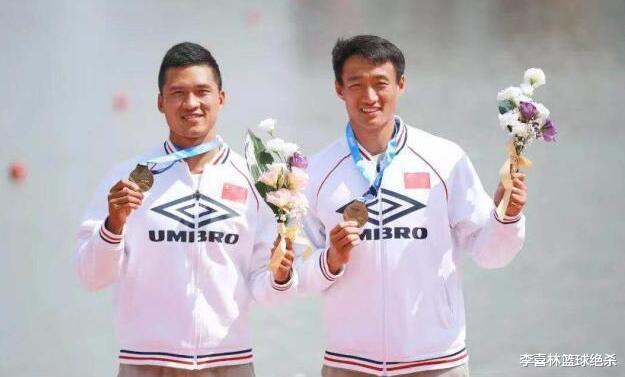 刘晓彤|恭喜！女排31岁奥运冠军和男友合影首次曝光，浪漫帅哥是世界冠军