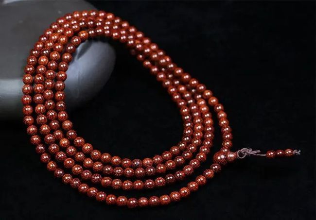 小叶紫檀|“帝王之木”小叶紫檀，到底有什么魔力，令乾隆帝买空东南亚？