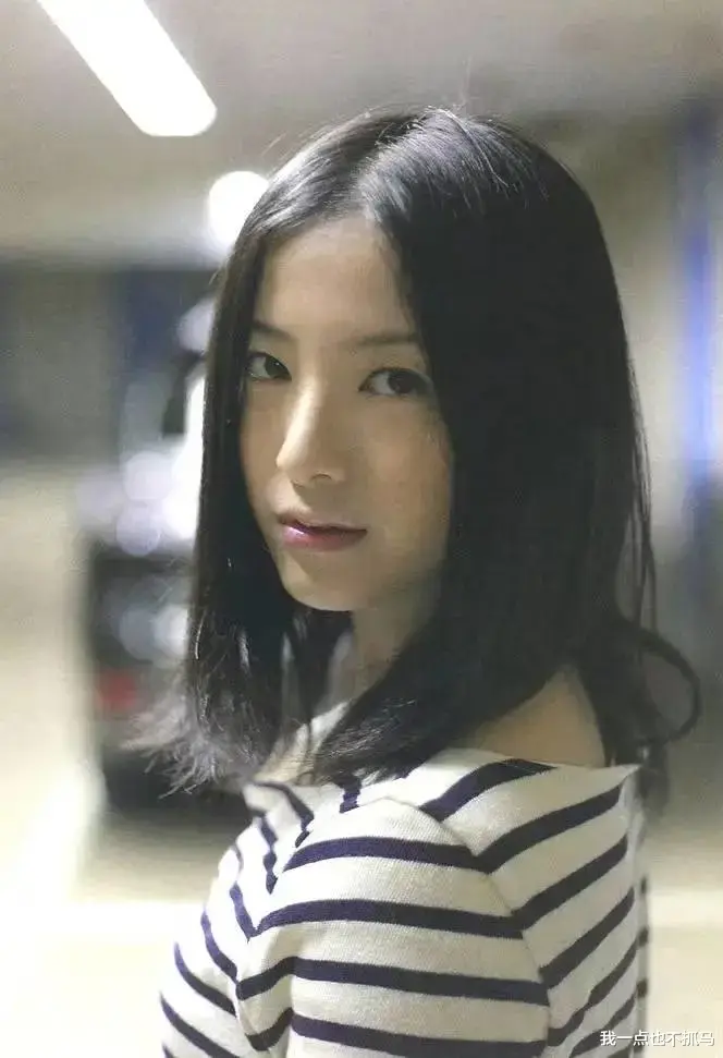 新垣结衣|新垣结衣、石原里美都结婚了，这位“男神收割机”还在演少女