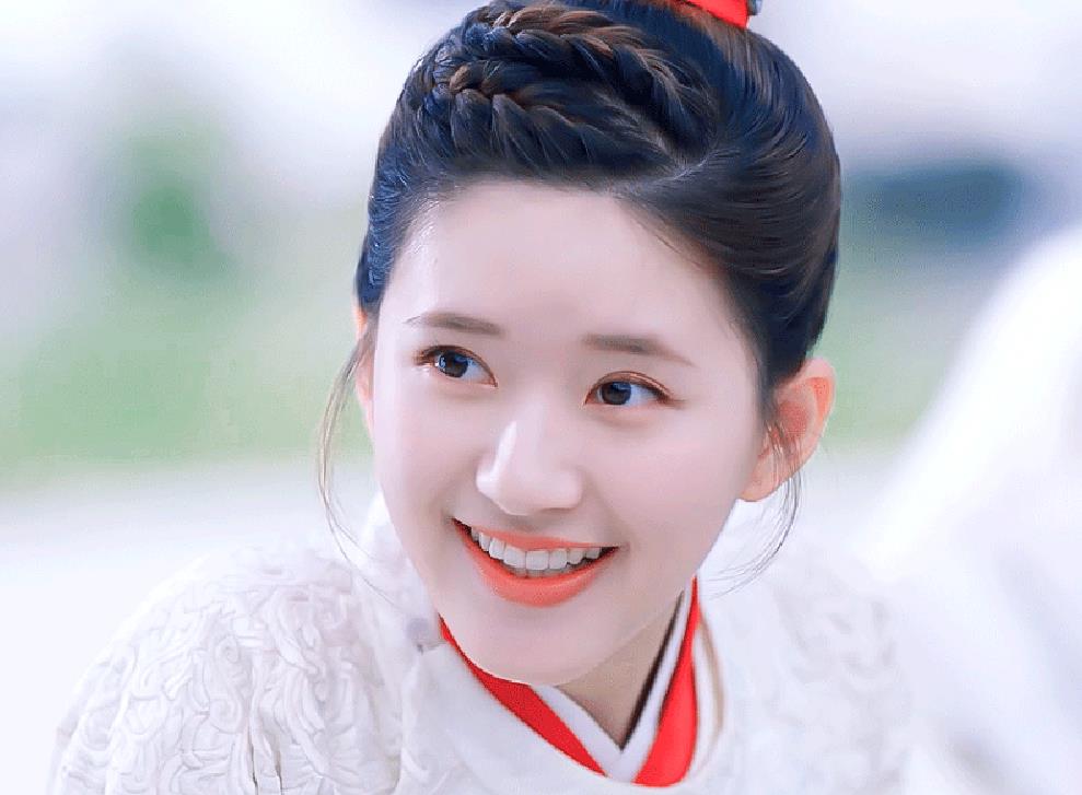 赵露思|网友评价赵露思新剧，直言本以为是爆款，打开后却感觉被诈骗了？