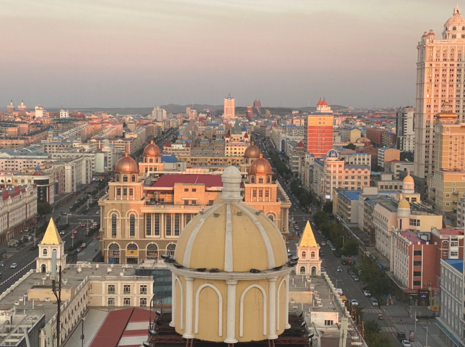 满洲里 我国特殊的边境城市，与2个国家接壤，随处可见的金发碧眼的美女