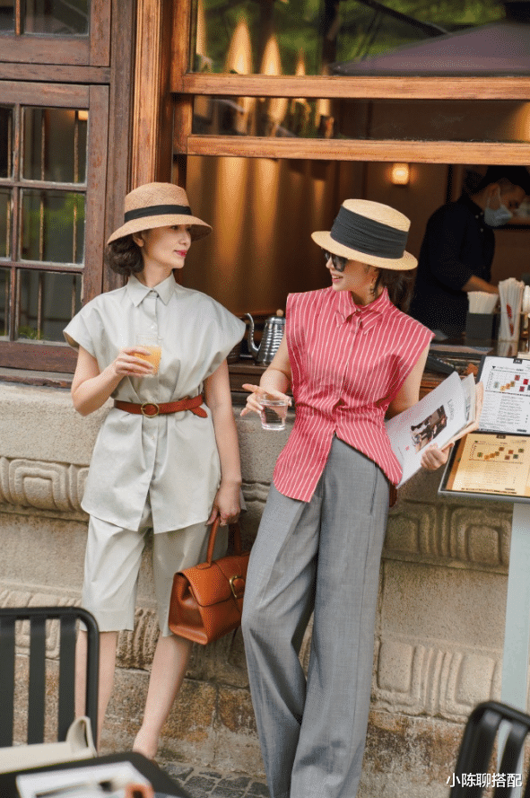 小陈聊搭配|谁说基础款只能搭出简约风?华丽感满满的夏日风情原来这么简单