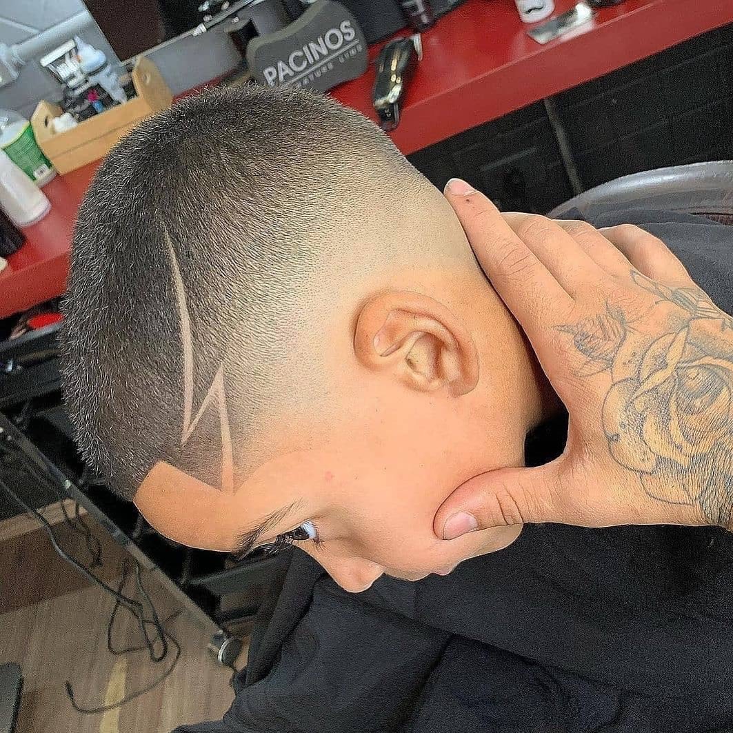 旗袍|新时尚小帅哥发型，越剪越有型，妈妈们请为你儿子收藏了