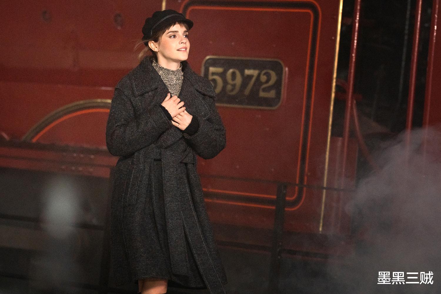 哈利·波特|《哈利·波特》大团圆！艾玛半途险退出，小角色抱得美人归