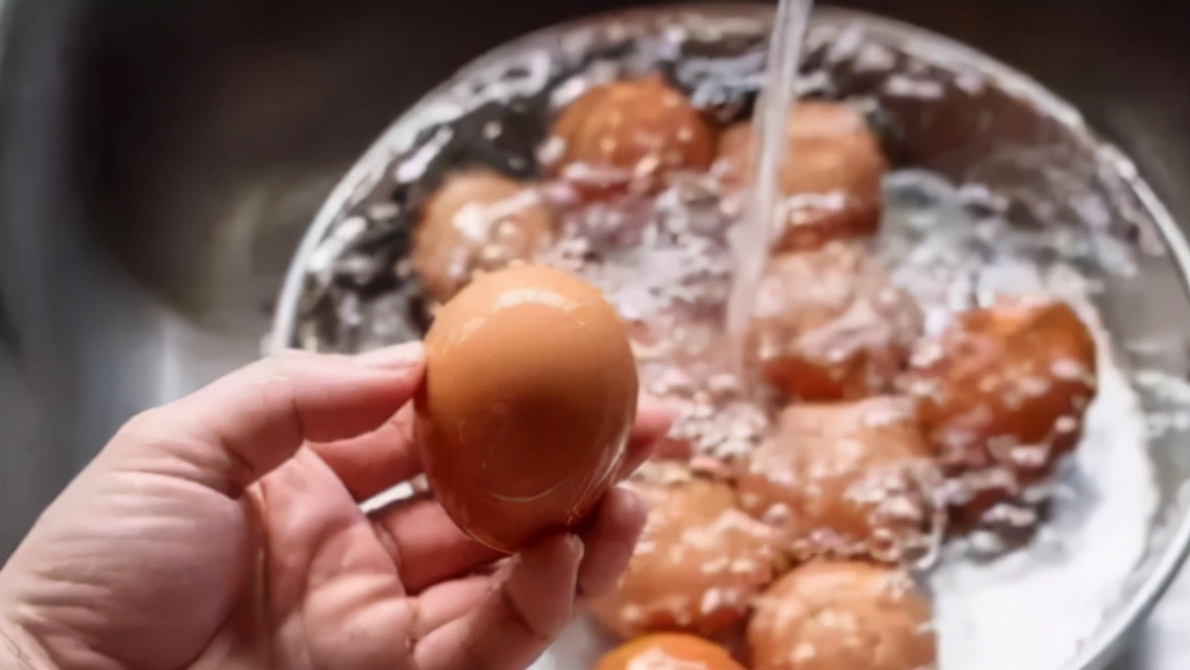 鸡蛋|90后夫妻坚持早起吃鸡蛋,确诊肝癌,医生坦言:是无知害了他们