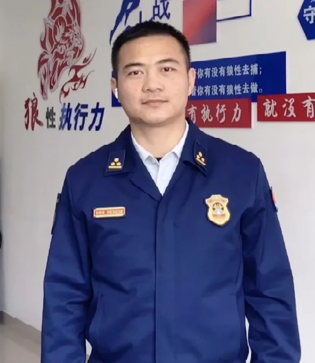 中国消防 走近《极限挑战》背后的男人们