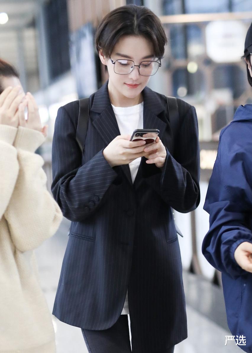 面霜 女生“长期化妆”和“长期素颜”的差距有多大，不看真不懂