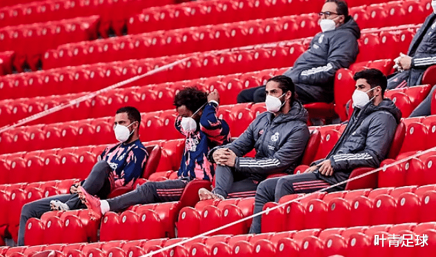 皇家马德里|皇马变天！齐达内或携5大巨星告别，新帅已无悬念：传奇上位