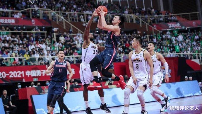 胡明軒|看哭了！胡明軒痛苦倒地，媽媽眼中有淚，杜鋒賽后大鬧技術(shù)臺(tái)