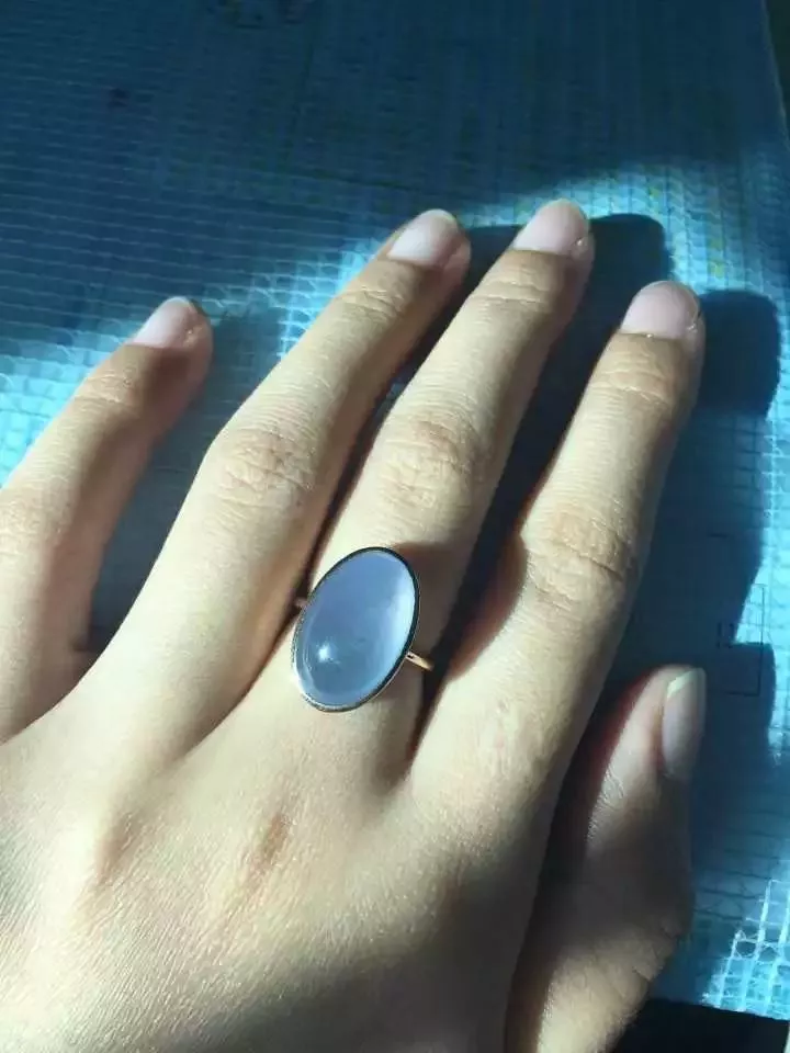 |聊聊灯下不观玉的那些事