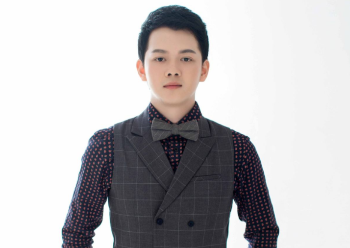 薇娅|发现一个神仙艺人，用一句话讽刺“薇娅”，太精彩了！