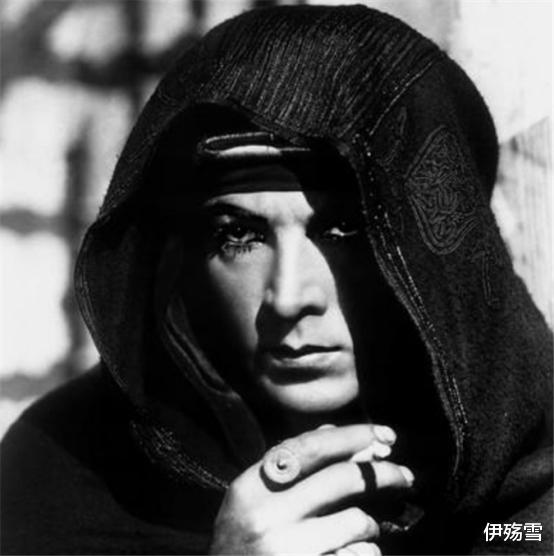 伊殇雪 “拉丁情人”:新婚夜被妻子锁在酒店,病逝后多人自杀、万人送别