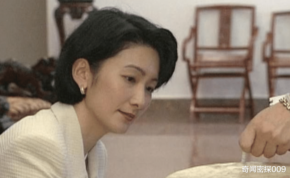 奇闻密探009|日本“心机王妃”纪子妃:力压雅子40岁试管产子,儿子是未来天皇