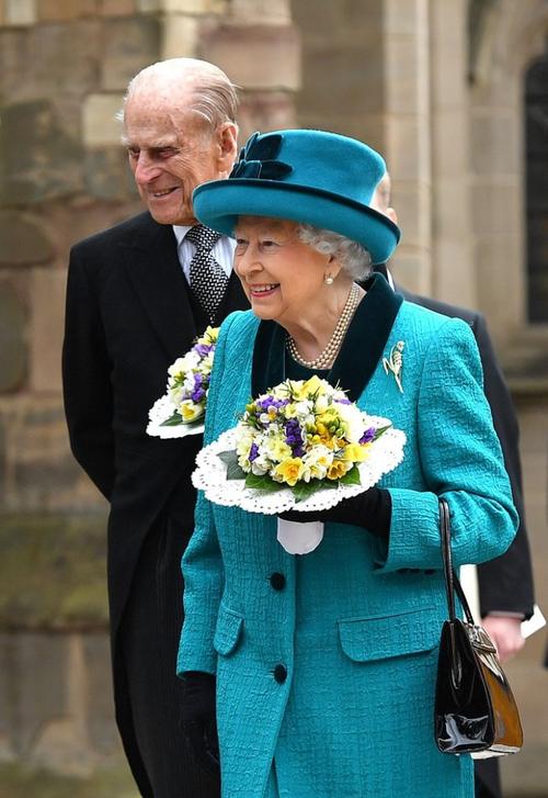 99歲菲利普親王術後瘦脫相，仍能為女王支起一片天－陪伴最重要-圖5