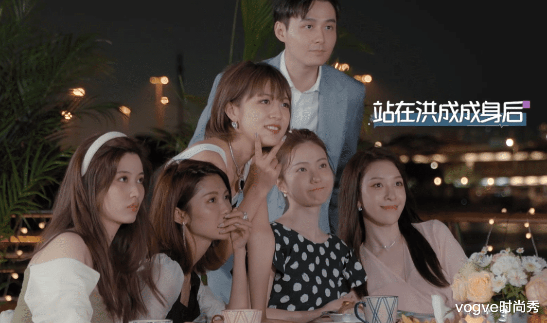 vogve时尚秀|心动的信号4：全员漫画照，女2画得最像，男2和男4画得一言难尽