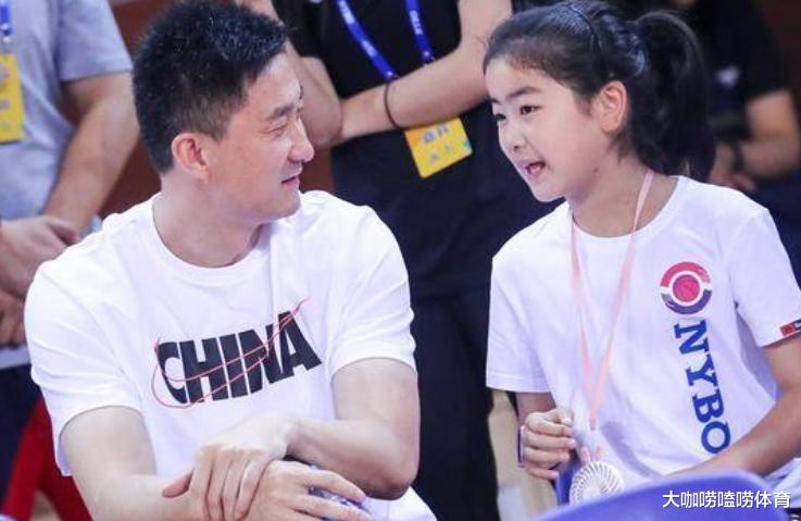 姚明|姚明不要二胎?小巨人的回答令人感动不已,球迷:可怜天下父母心