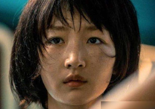 王珞丹|“青春小妞”王珞丹的幻灭史