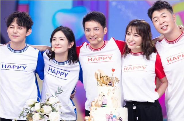 春晚|《快本》终于恢复录制，快乐家族五位主持人集体回归，丁程鑫缺席前三期录制