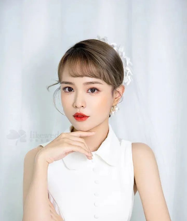 扎心 短发新娘造型，减龄少女感～