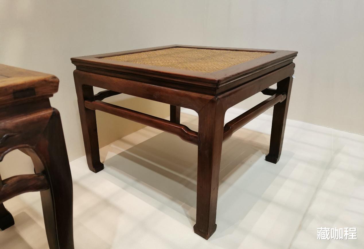 |变化合规有新意，明式黄花梨家具变体受欢迎