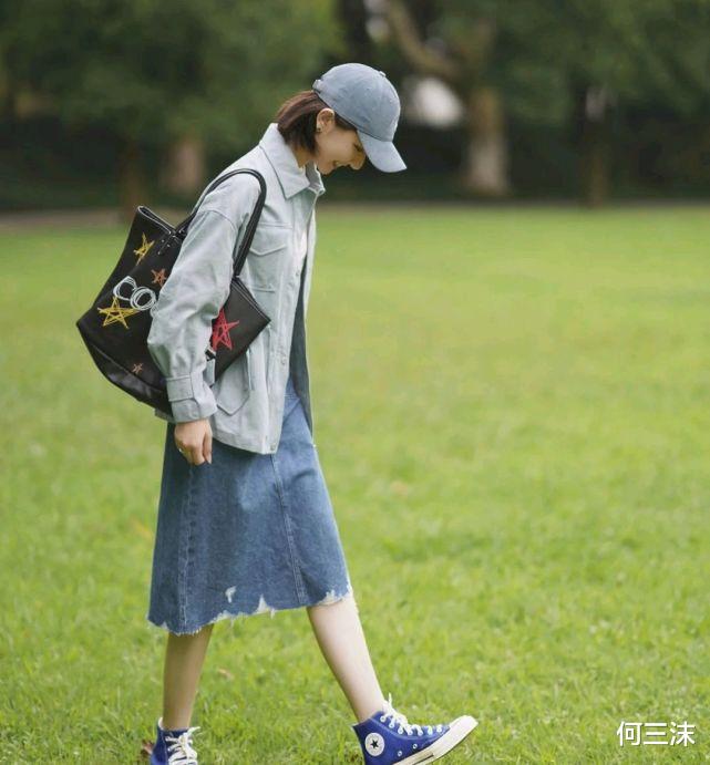 何三沫|秋季穿搭可以选择休闲款，简单基础的服装款式，也能诠释女性的美