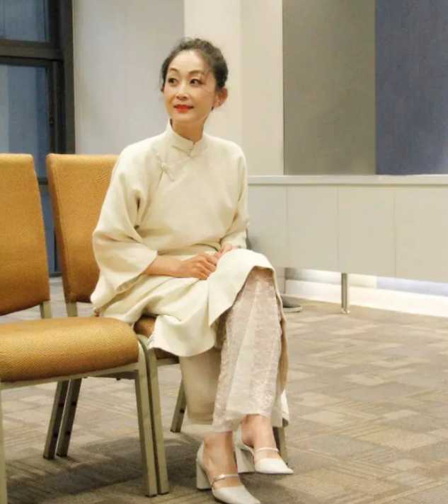 陈瑾|陈瑾：20年不吃一粒米，57岁依然不婚不育，赚的钱都用来买珠宝