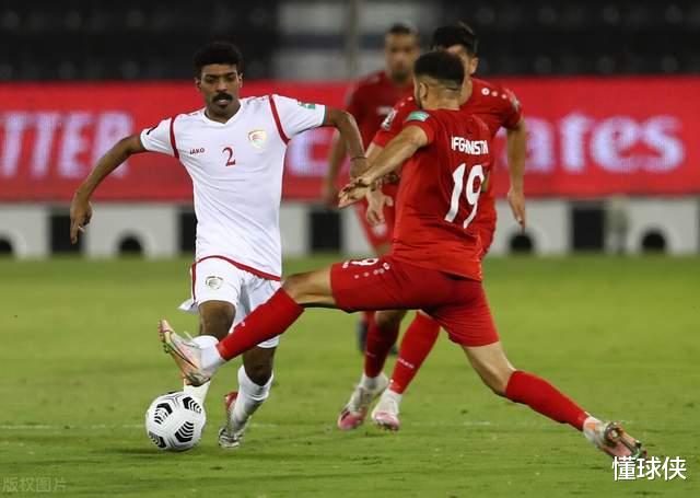 国足|2-1，险些爆冷！亚洲又1劲旅反弹，飙升至第一，国足输球也可出线