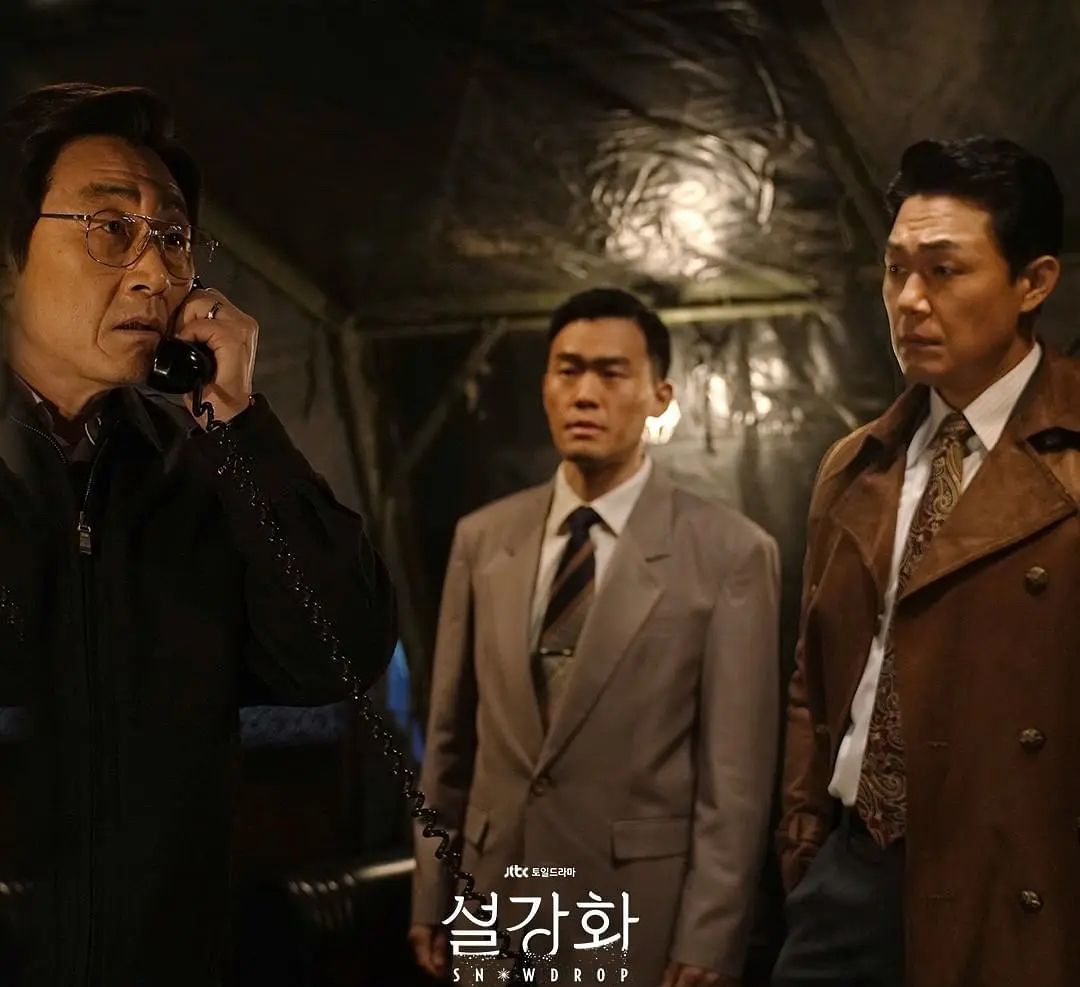 爱的迫降|同样是禁忌爱情，为何《爱的迫降》能获好评，《雪滴花》却被抵制？