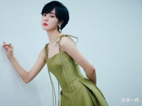 郭敬明|郭敬明《小时代》电影里的官方主题曲，你听过吗？