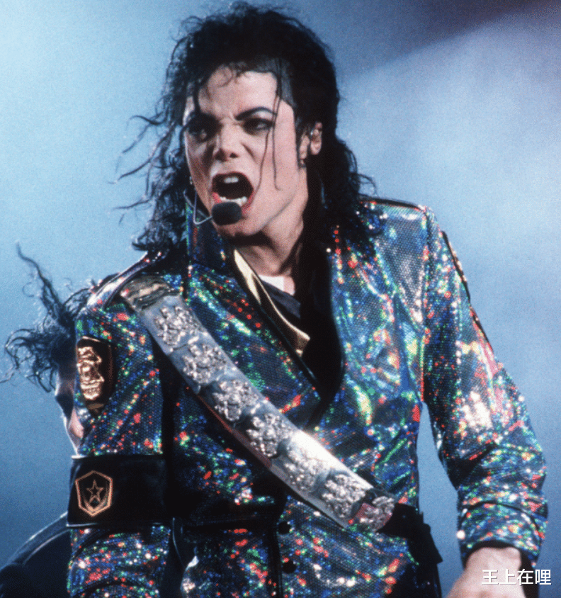 张国荣|葬礼最隆重的五位明星：张国荣位列第三，而他竟有32辆警车开道