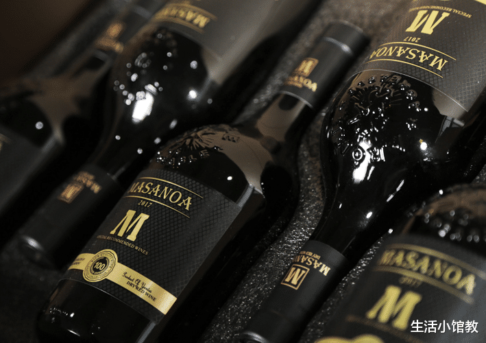  超市20元1瓶的红酒到底能不能喝？酒厂员工不小心泄露了“机密”