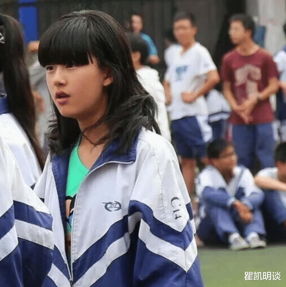 赵露思|有种整容叫公司包装，金晨鞠婧祎不算啥，赵露思：真是同一个人？