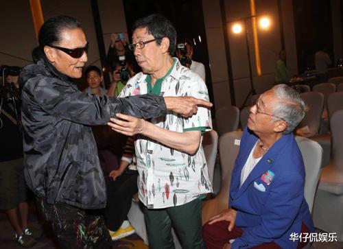 谢贤|大佬怒吼：让谢贤赶紧爬来台湾见我，谢贤怂了，连夜买机票跑路