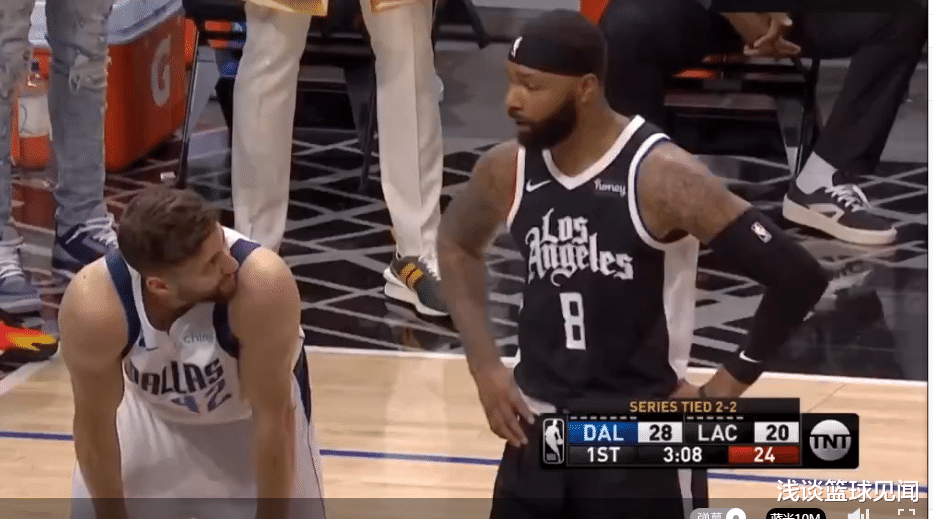 快船队|东契奇怒飙7记三分，小卡乔治疯狂火拼，逼得他重击砸筐力压快船