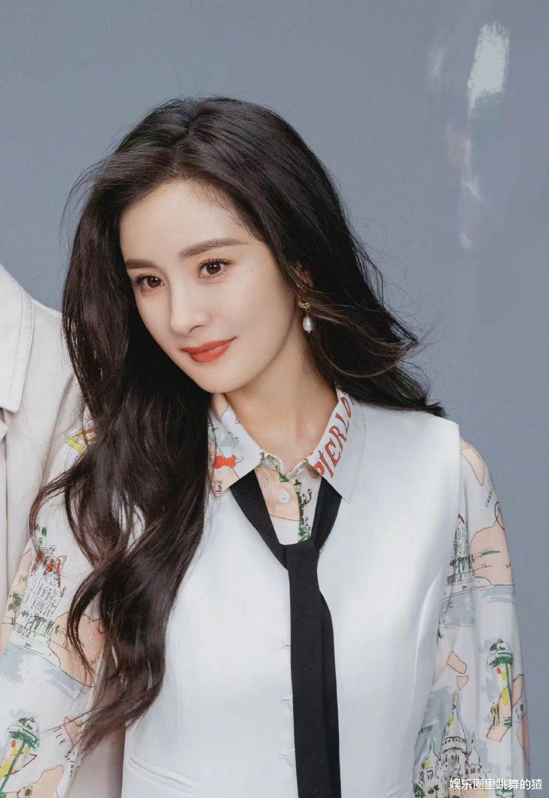 王菲|杨幂演宫女，赵丽颖演福晋，她们共同参演的这部剧你看过吗？