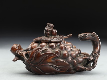 沉香木|清代，沉香木雕多子多寿摆件