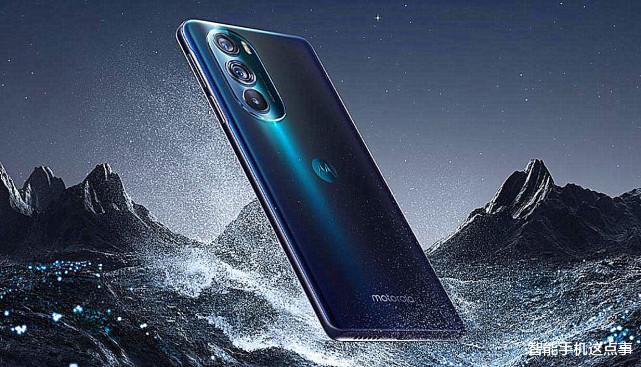 Java|对比:摩托罗拉Edge X30和小米12,谁才是真正的稳了