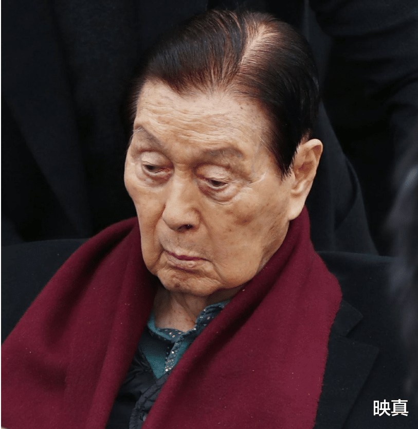 乐天集团|89岁企业家让26岁女星服务，95岁终于遭报应，公司早被赶出中国