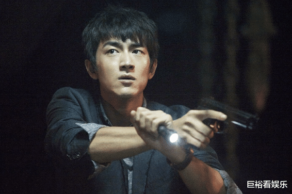 谭松韵|优酷又一甜宠剧将袭，女主角已定谭松韵，看到男主后真纠结！