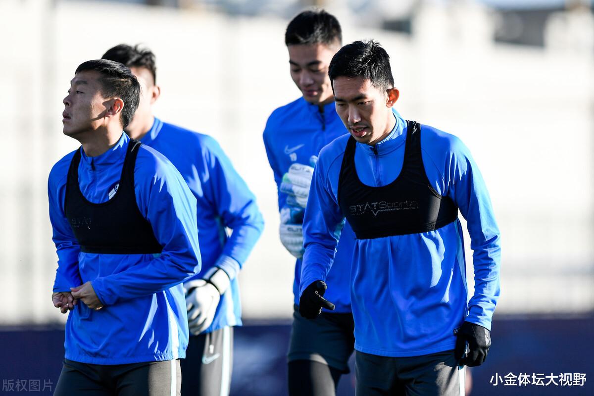 山東魯能|最新中超轉會：魯能拿下江蘇“大魚”，中場外援恐回歸老東家