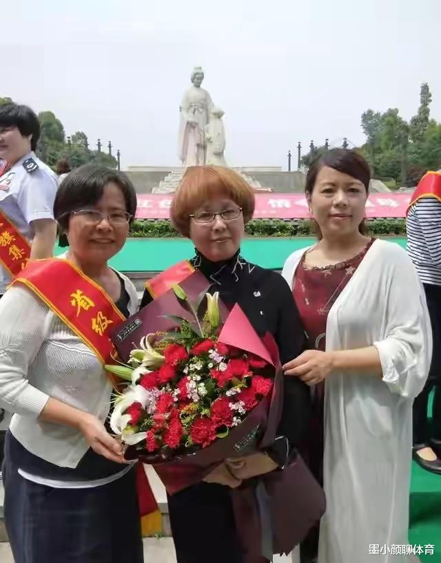 蔡徐坤|许敏老友发声，称许敏如今已经骨瘦如柴，经常哭泣导致视力模糊