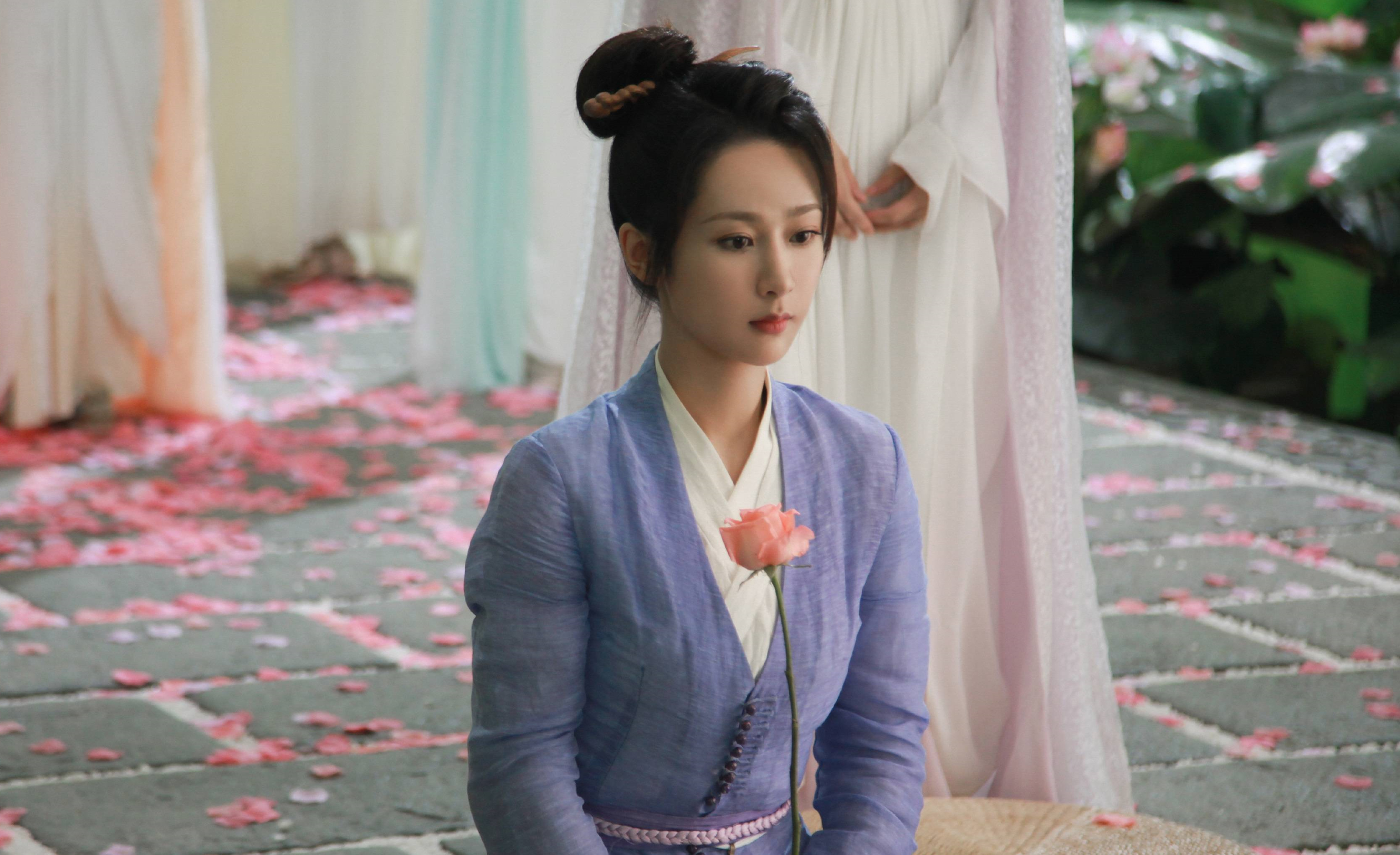 杨紫|“年度倒霉女演员”杨紫：作品播出遥遥无期，1年心血付诸东流