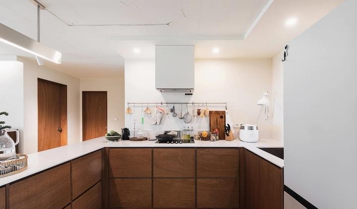 受不了996的生活,全家搬迁远郊89平老房,养7只猫!太解乏了