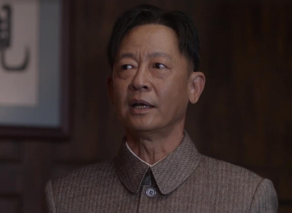 林楠笙|《叛逆者》顾慎言结局：刀尖上跳舞24年，终为保林楠笙，放弃自我